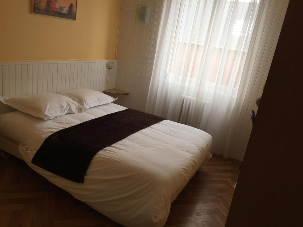 Arcantis Hotel La Residence Cergy Dış mekan fotoğraf