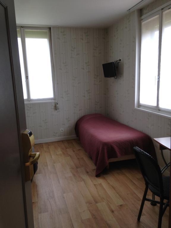Arcantis Hotel La Residence Cergy Oda fotoğraf