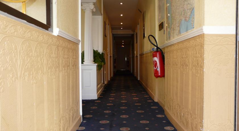 Arcantis Hotel La Residence Cergy Dış mekan fotoğraf